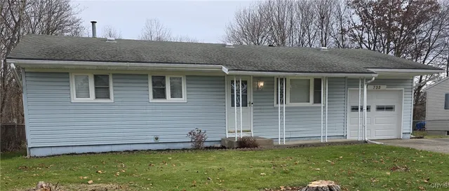 $269,000 | 733 Deerfield Drive East, Utica, NY 13502