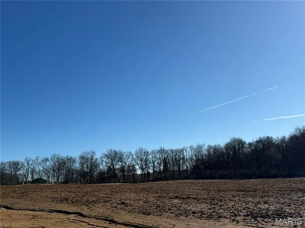 $82,500 | 323 Timberline Court, Eolia, MO 63344