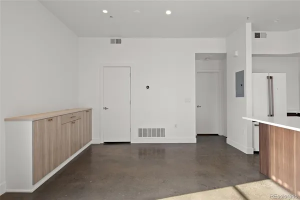 $1,850 | 3149 Blake Street, Unit 101, Denver, CO 80205