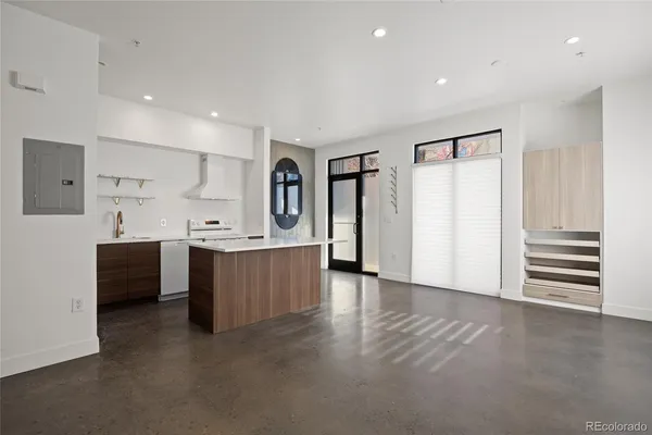 $1,850 | 3149 Blake Street, Unit 101, Denver, CO 80205