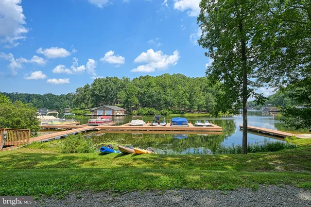 $639,000 | 5 Hunt Haven, Mineral, VA 23117