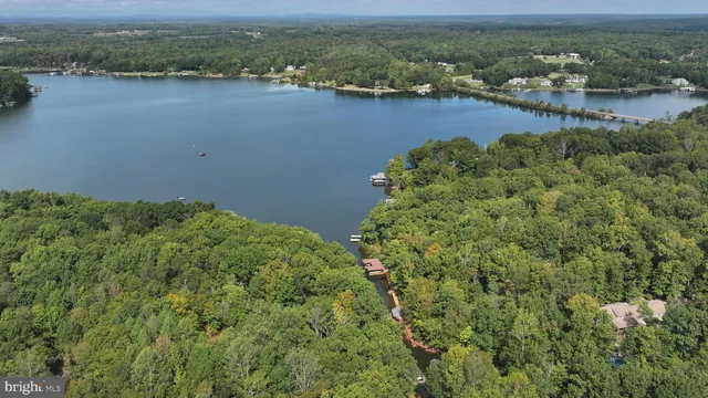 $639,000 | 5 Hunt Haven, Mineral, VA 23117