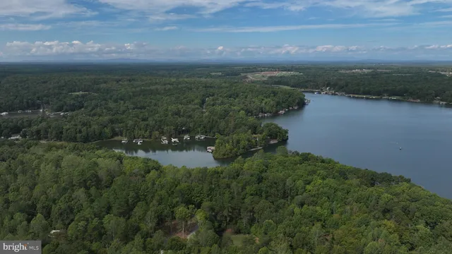 $639,000 | 5 Hunt Haven, Mineral, VA 23117