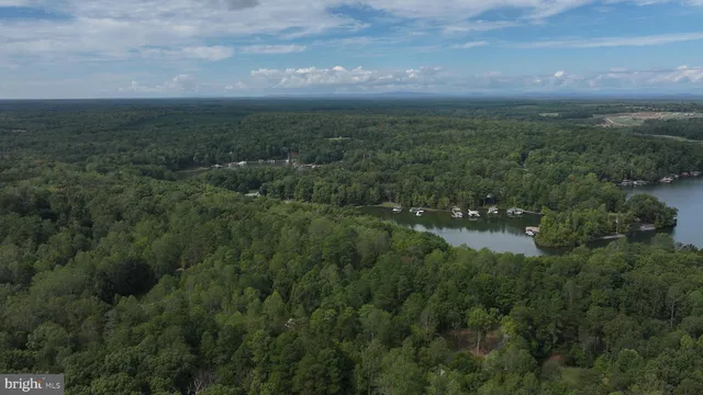 $639,000 | 5 Hunt Haven, Mineral, VA 23117