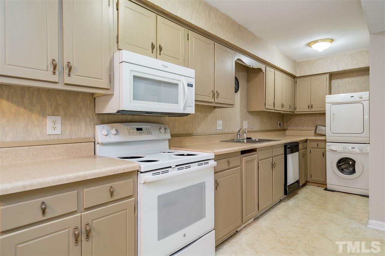 530 Pine Ridge Place, Unit 530 Raleigh, NC 27609 - Photo 12 of 25