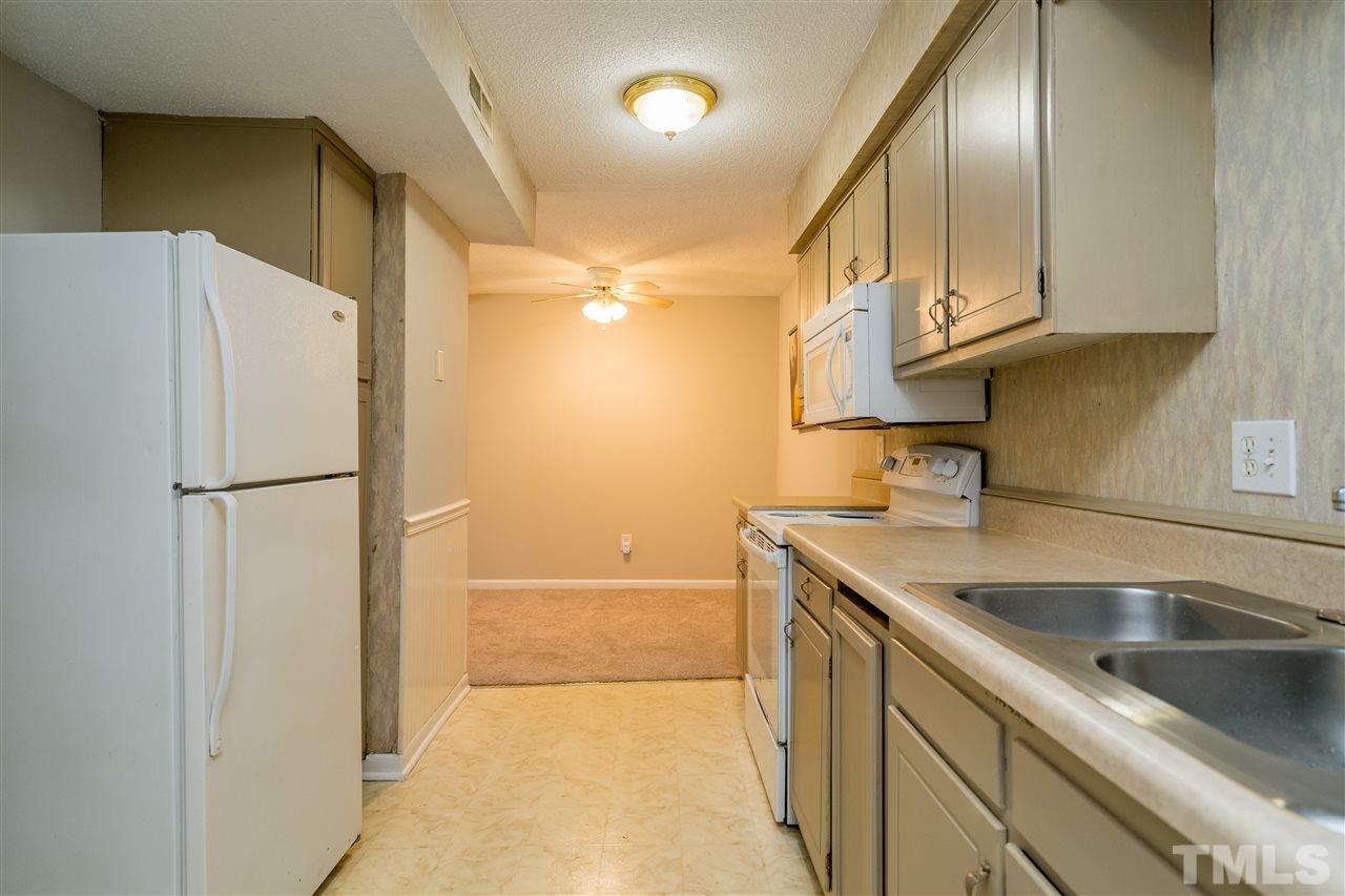 530 Pine Ridge Place, Unit 530 Raleigh, NC 27609 - Photo 15 of 25