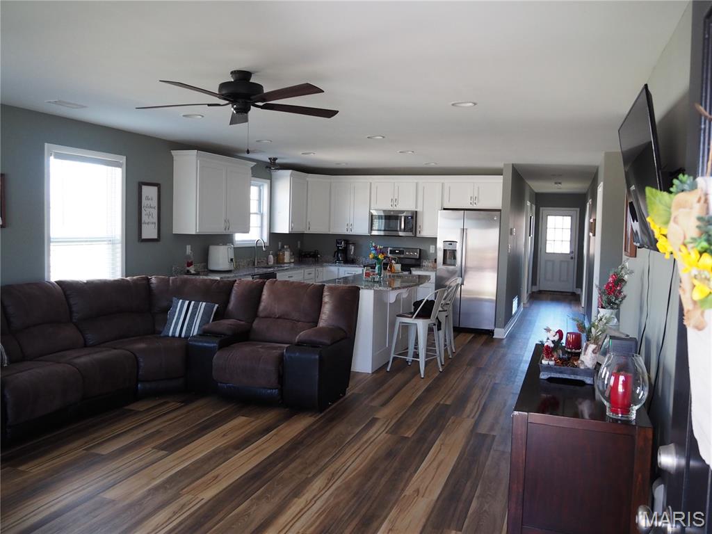 126 Main Street Gerald, MO 63037 - Photo 9 of 24