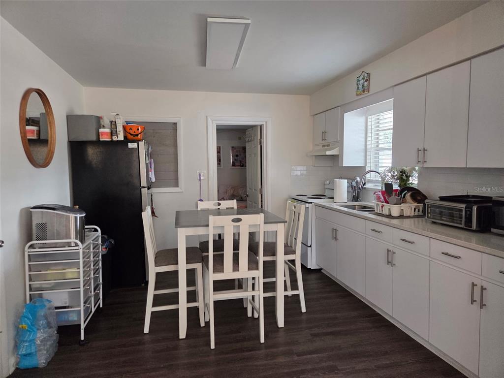 3408 West St Conrad Street Tampa, FL 33607 - Photo 13 of 17