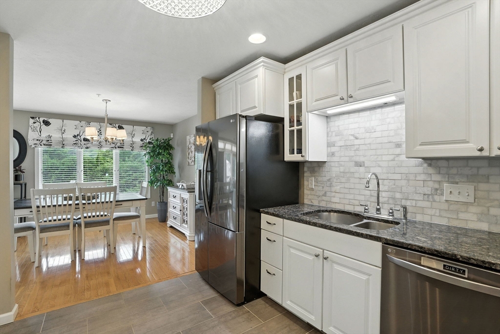 27 Solomon Pond Road, Unit A Northborough, MA 01532 - Photo 10 of 36