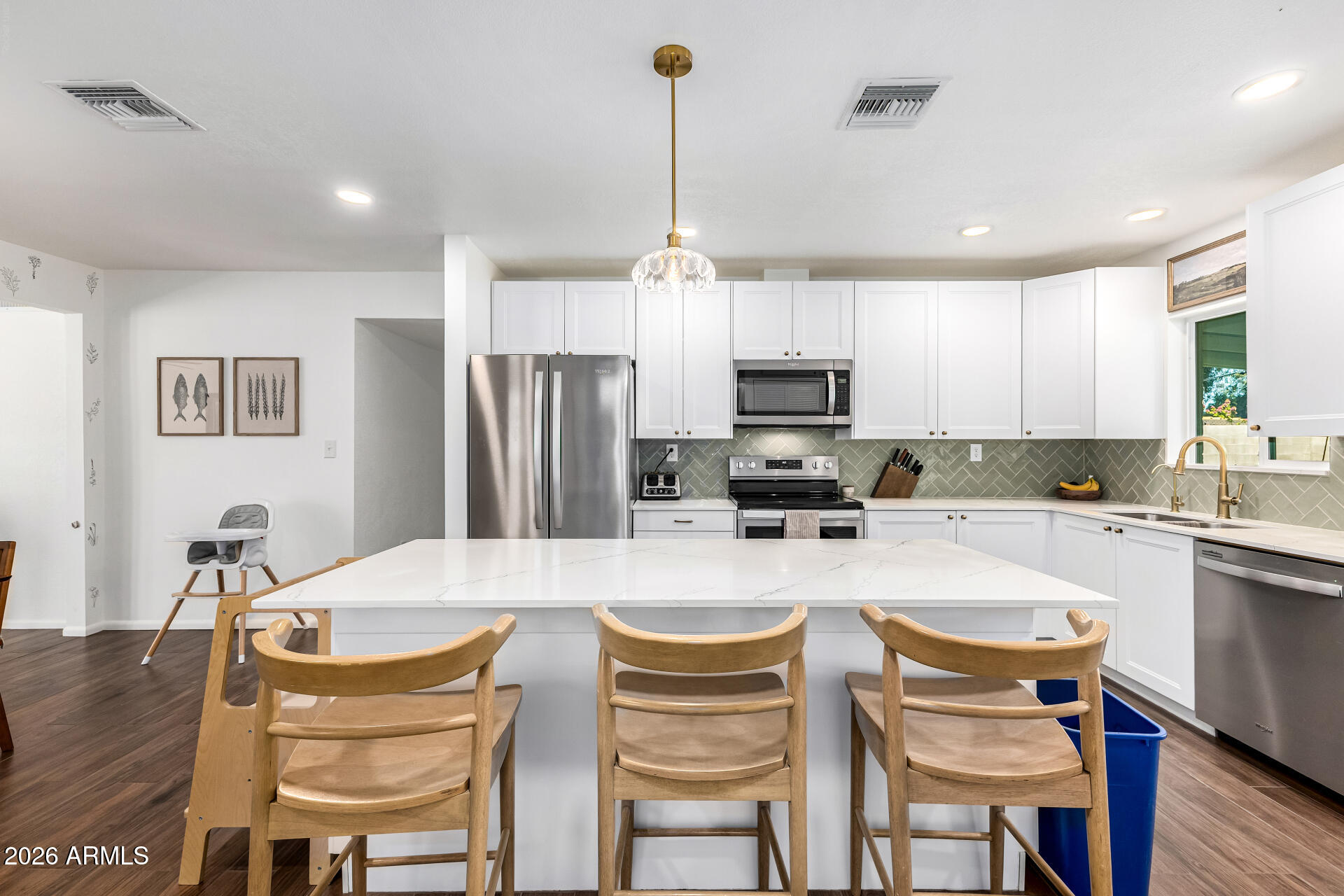 21 South Neely Street Gilbert, AZ 85233 - Photo 5 of 29 9 - Neely