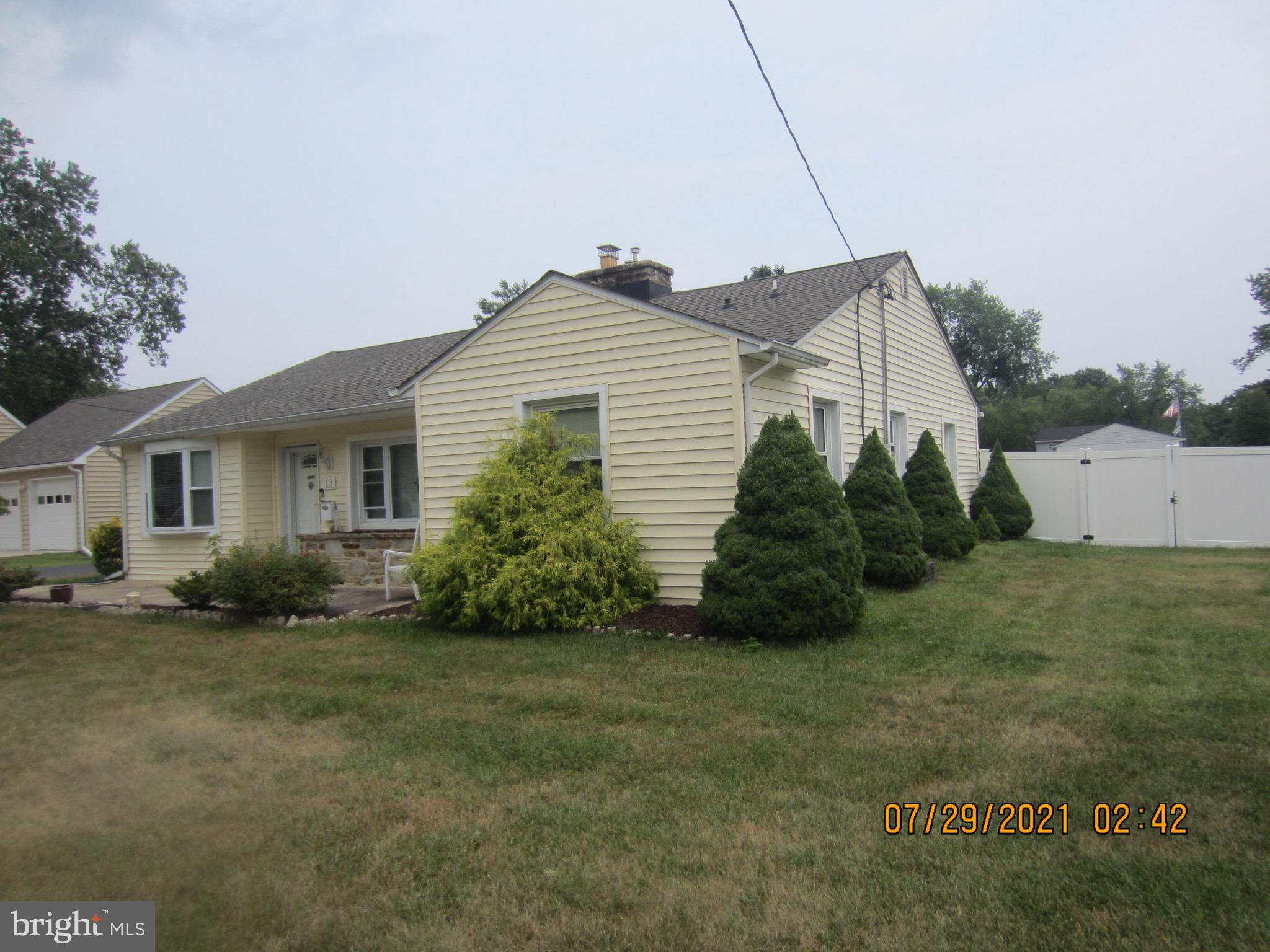 13 Brookfield Road Pasadena, MD 21122 - Photo 2 of 59