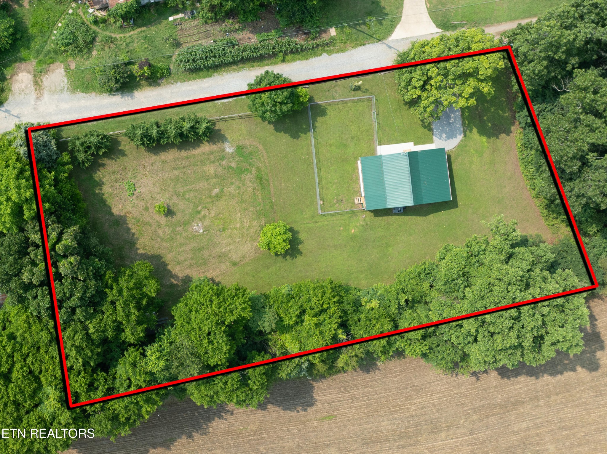 460 Lee Shirley Road Greenback, TN 37742 - Photo 25 of 29 a view of a yard