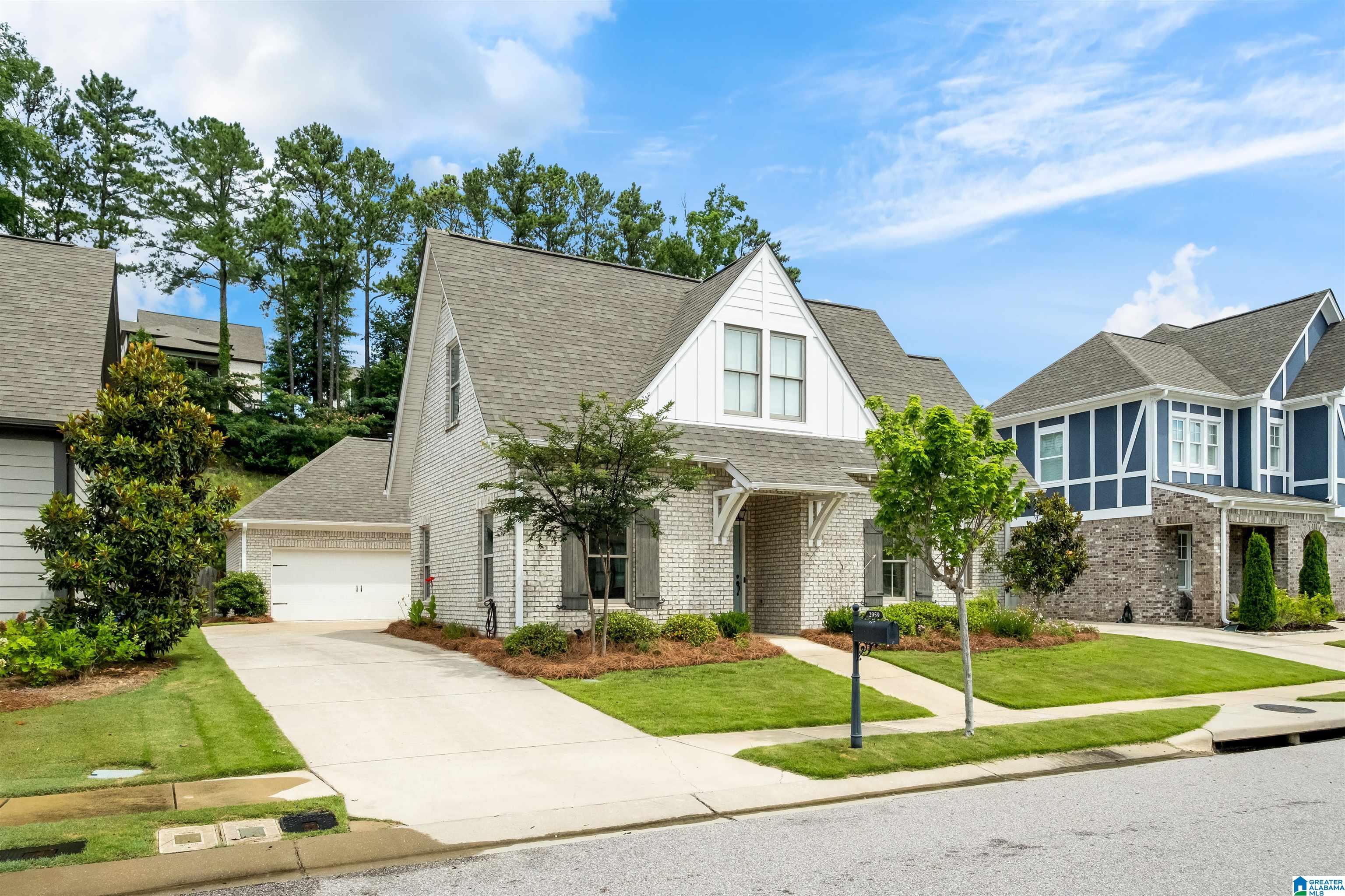 2959 Altadena Ridge Drive Birmingham, AL 35243 - Photo 2 of 47