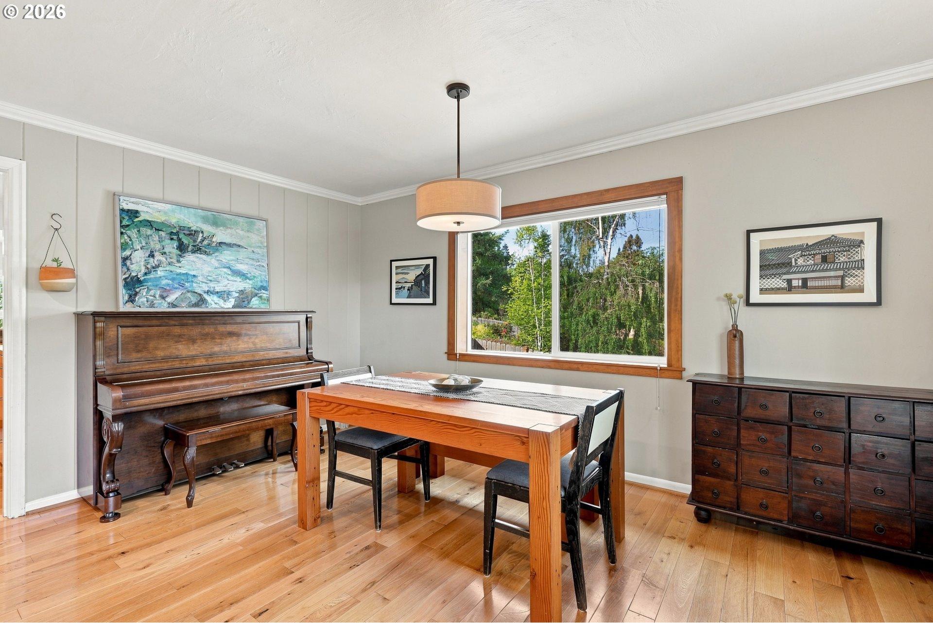 1908 Southwest Miles Street Portland, OR 97219 - Photo 12 of 44 Gallery Image 12