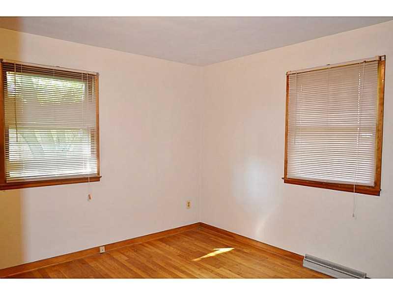 2246 East Home Road Springfield, OH 45503 - Photo 12 of 25 Gallery Image 12