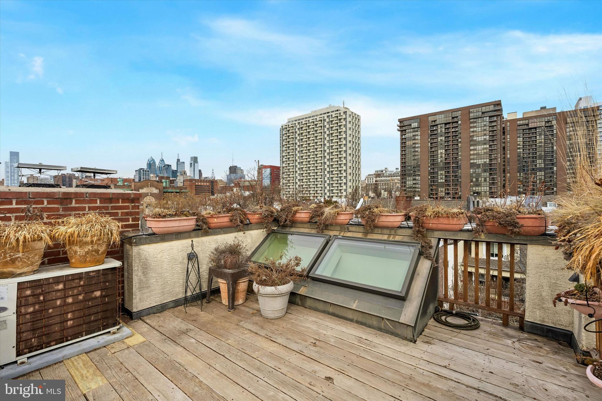 519 Pine Street Philadelphia, PA 19106 - Photo 39 of 42 Roof Deck