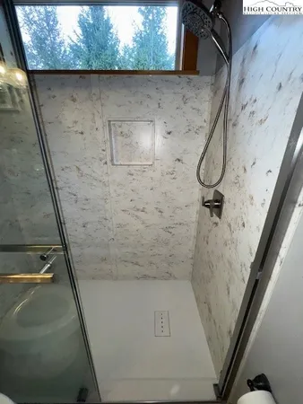 $544,900 | 132 Thistle Knob Road, Fleetwood, NC 28626