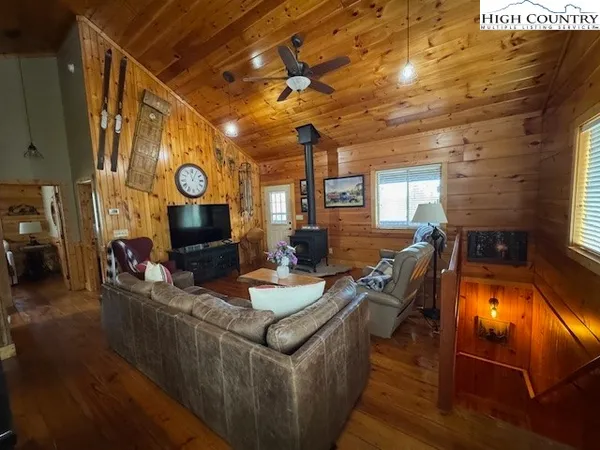 $544,900 | 132 Thistle Knob Road, Fleetwood, NC 28626