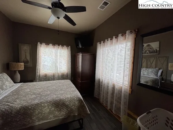 $544,900 | 132 Thistle Knob Road, Fleetwood, NC 28626