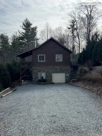 $544,900 | 132 Thistle Knob Road, Fleetwood, NC 28626