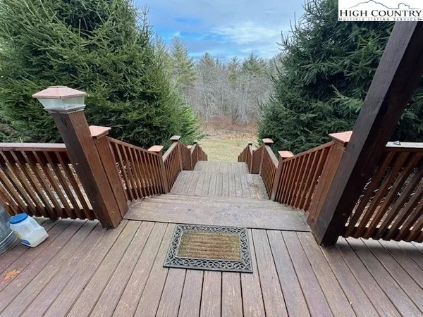 $544,900 | 132 Thistle Knob Road, Fleetwood, NC 28626