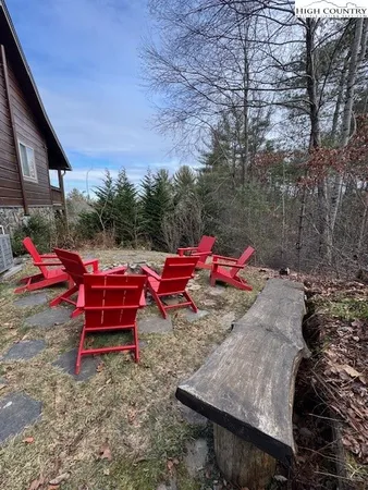 $544,900 | 132 Thistle Knob Road, Fleetwood, NC 28626