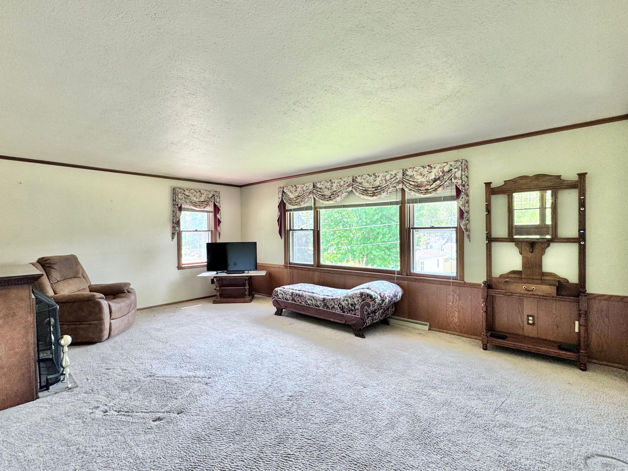604 Hawthorne Street Red Wing, MN 55066 - Photo 13 of 29