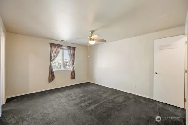 $270,000 | 1001 East Hayden Drive, Moses Lake, WA 98837