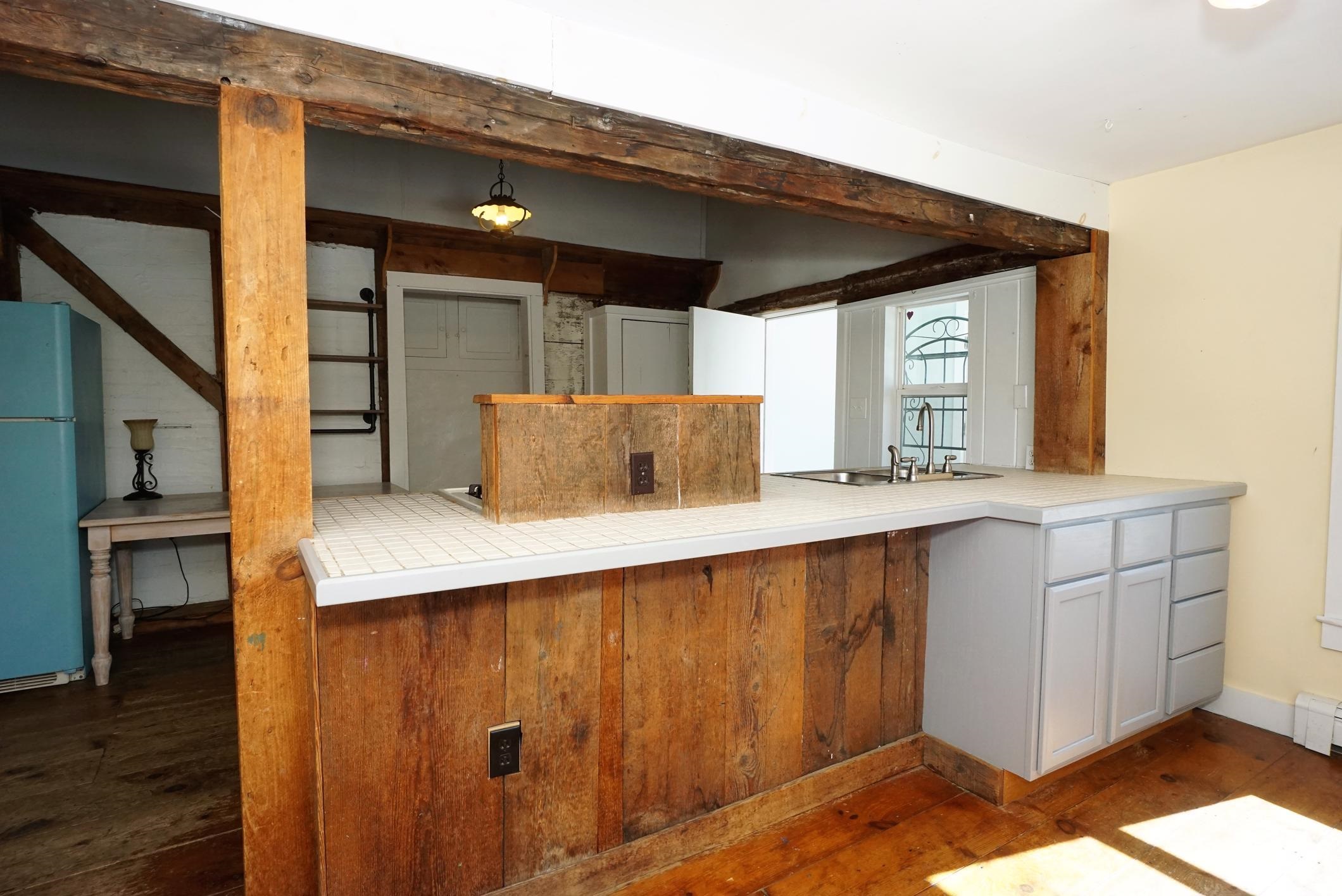 132 S Road Deerfield, NH 03037 - Photo 13 of 40