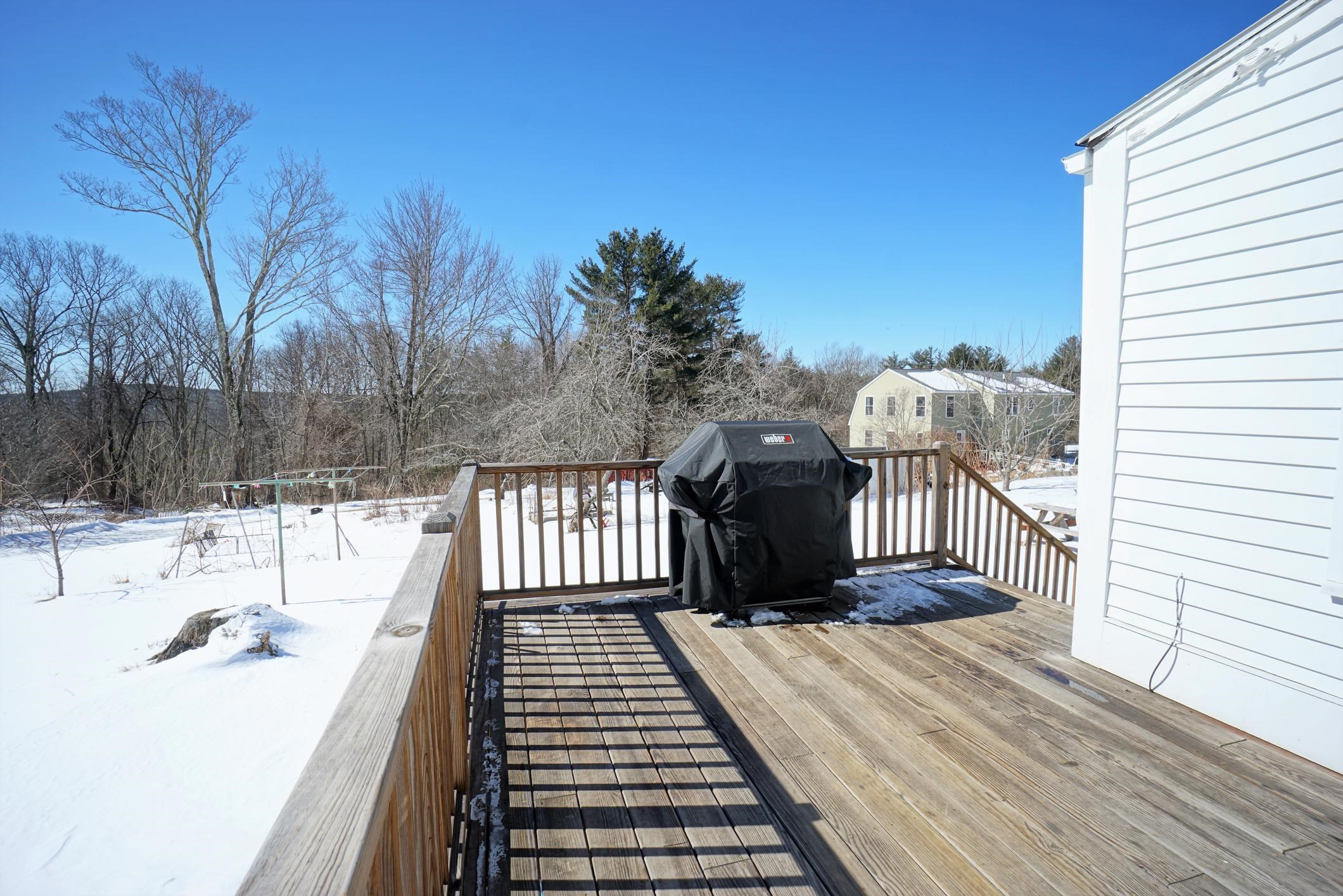 132 S Road Deerfield, NH 03037 - Photo 35 of 40