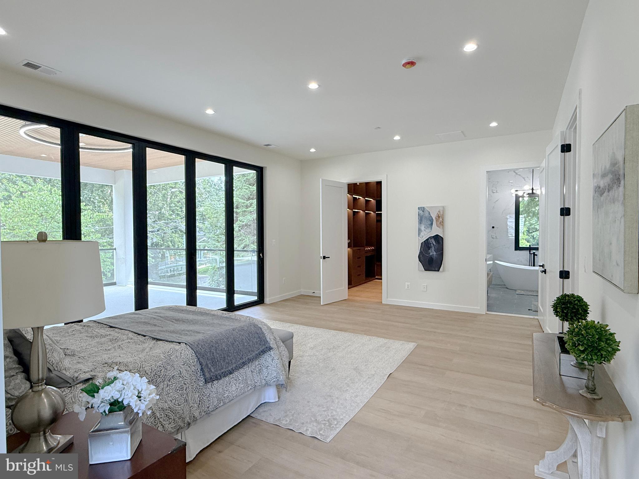 8908 Mohawk Lane Bethesda, MD 20817 - Photo 19 of 46 Main bedroom