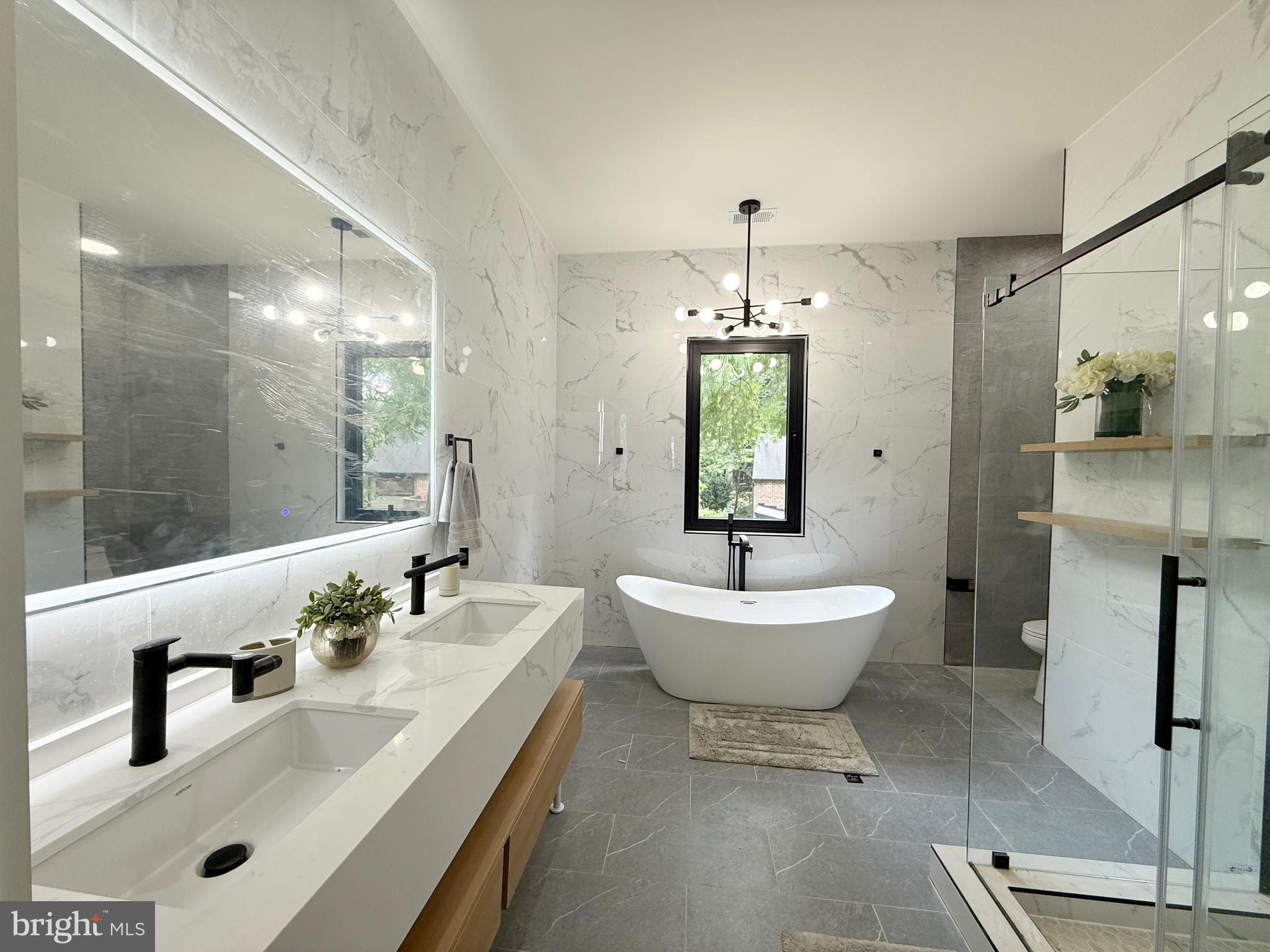 8908 Mohawk Lane Bethesda, MD 20817 - Photo 24 of 46 Main bedroom bathroom