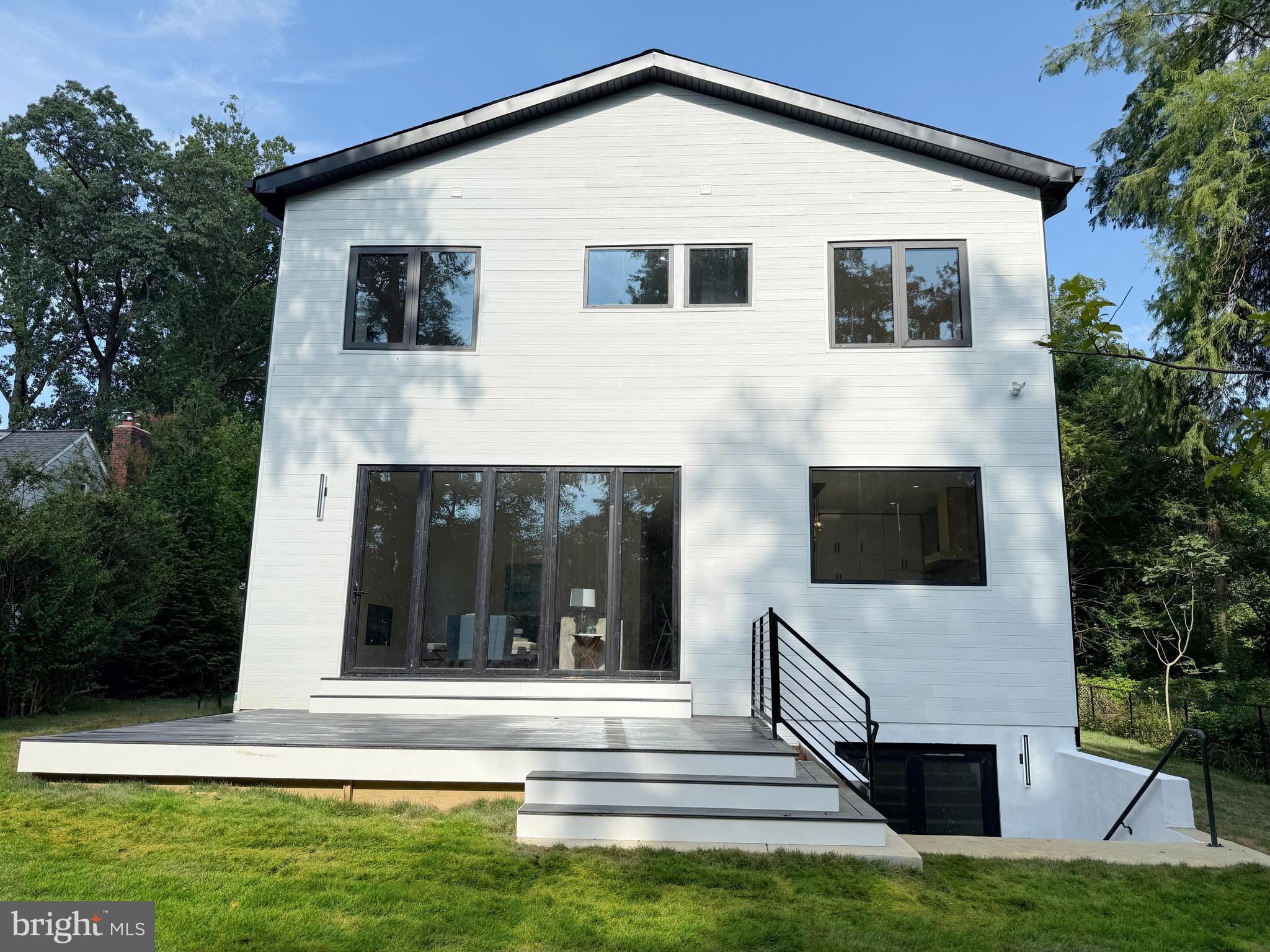 8908 Mohawk Lane Bethesda, MD 20817 - Photo 43 of 46