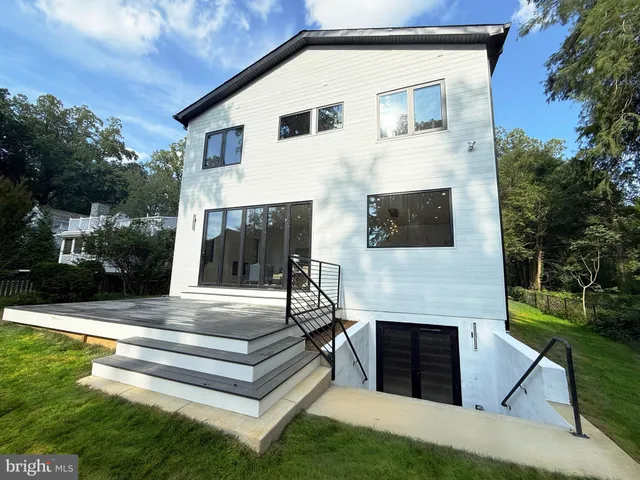 $2,219,000 | 8908 Mohawk Lane, Bethesda, MD 20817