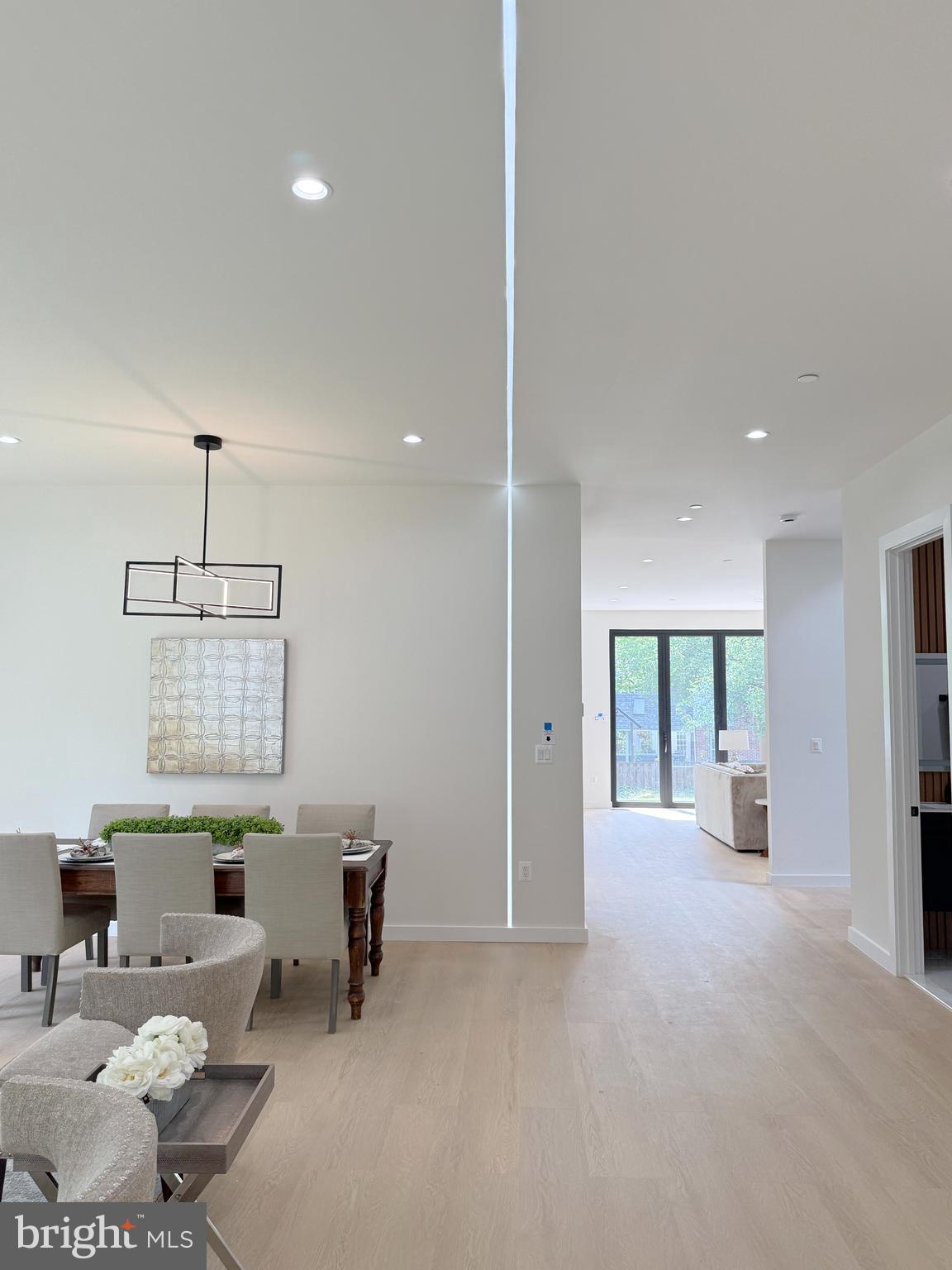 8908 Mohawk Lane Bethesda, MD 20817 - Photo 7 of 46