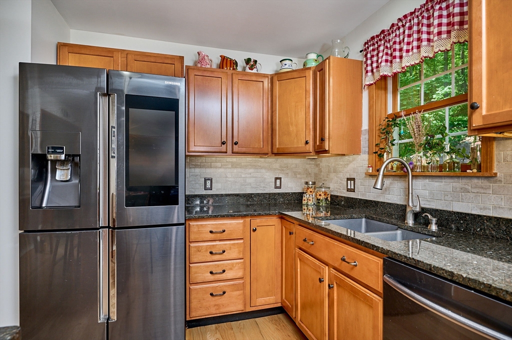 43 Ridge Road Erving, MA 01344 - Photo 11 of 41