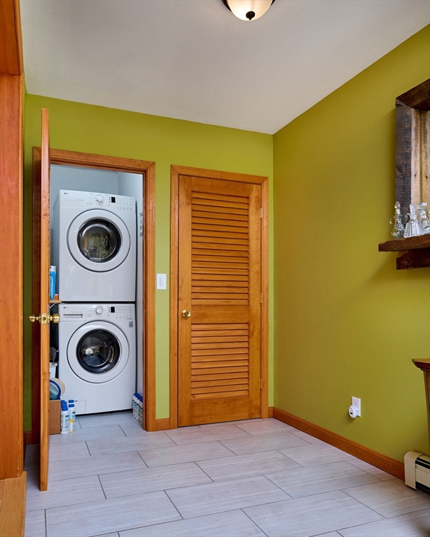 43 Ridge Road Erving, MA 01344 - Photo 7 of 41