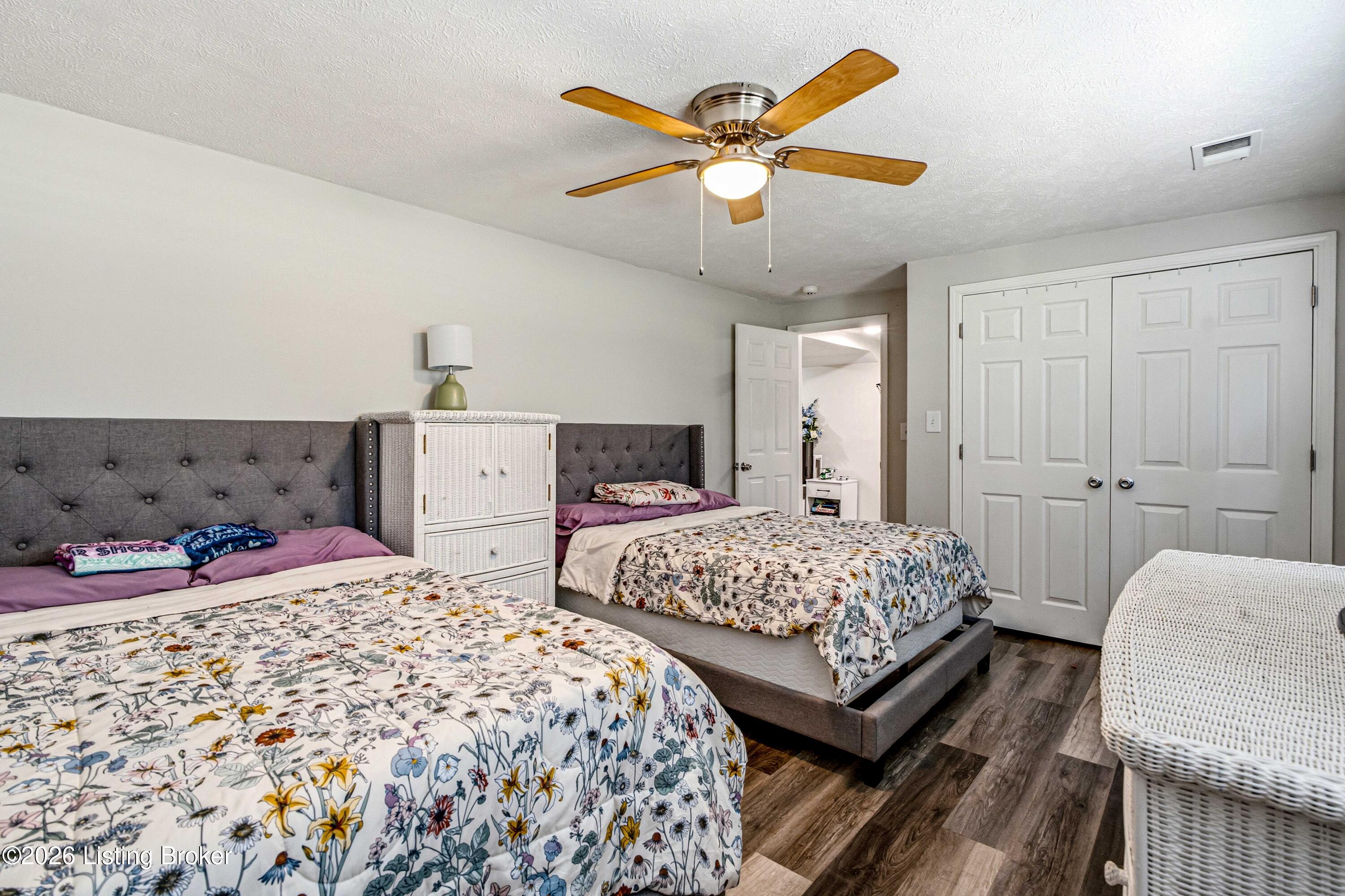 3405 Sycamore Road La Grange, KY 40031 - Photo 35 of 41 DSC01282