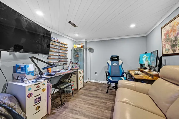 $350,000 | 903 Crestline Drive, Normal, IL 61761