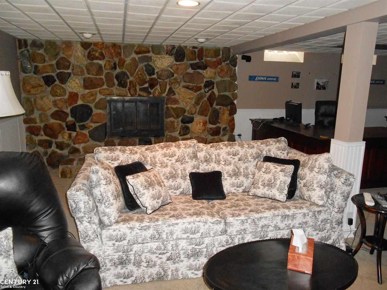 604 Wilwood Road Rochester Hills, MI 48309 - Photo 36 of 51