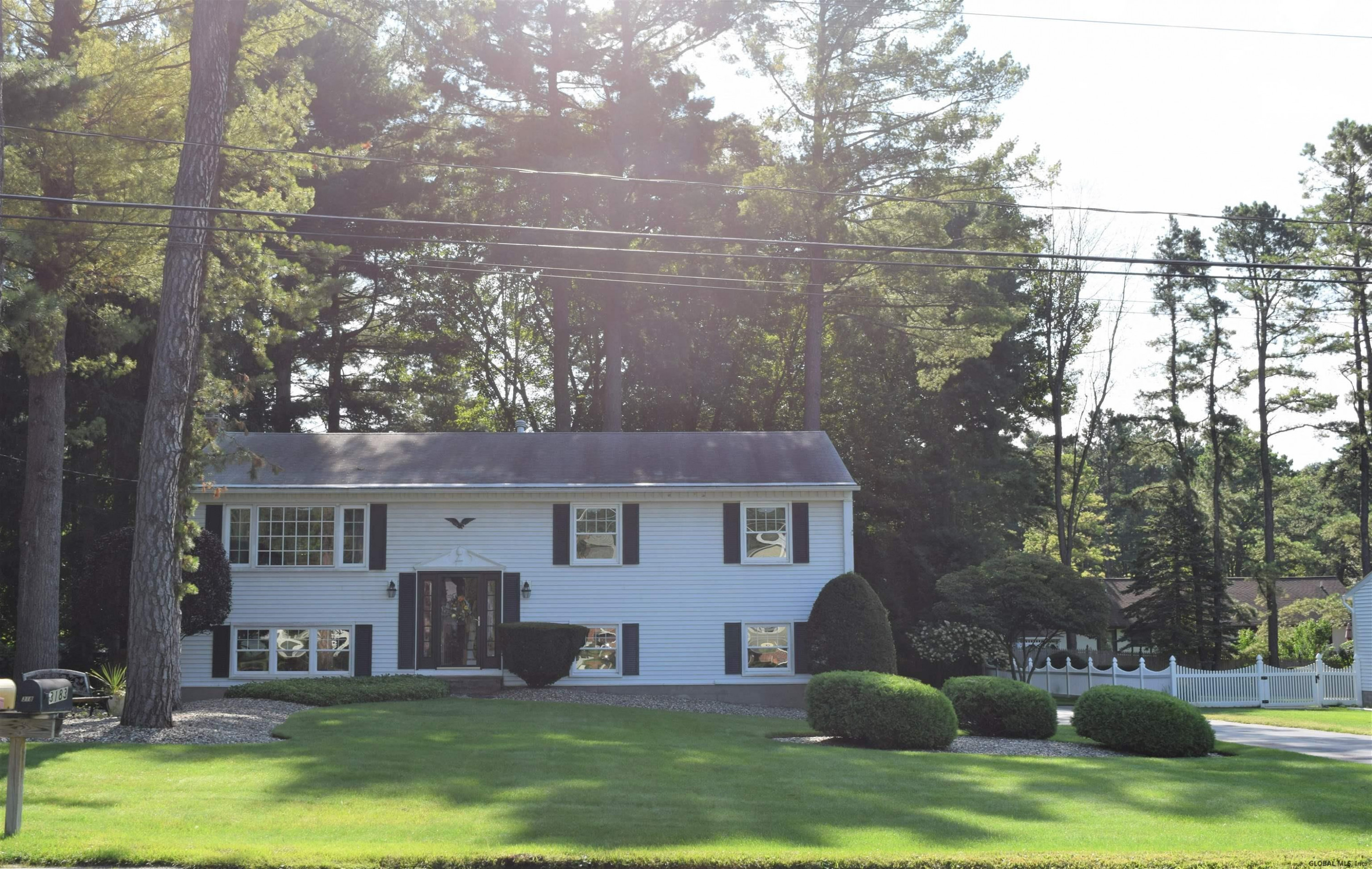 3174 Lone Pine Road Schenectady, NY 12303 - Photo 1 of 48 Photo 1