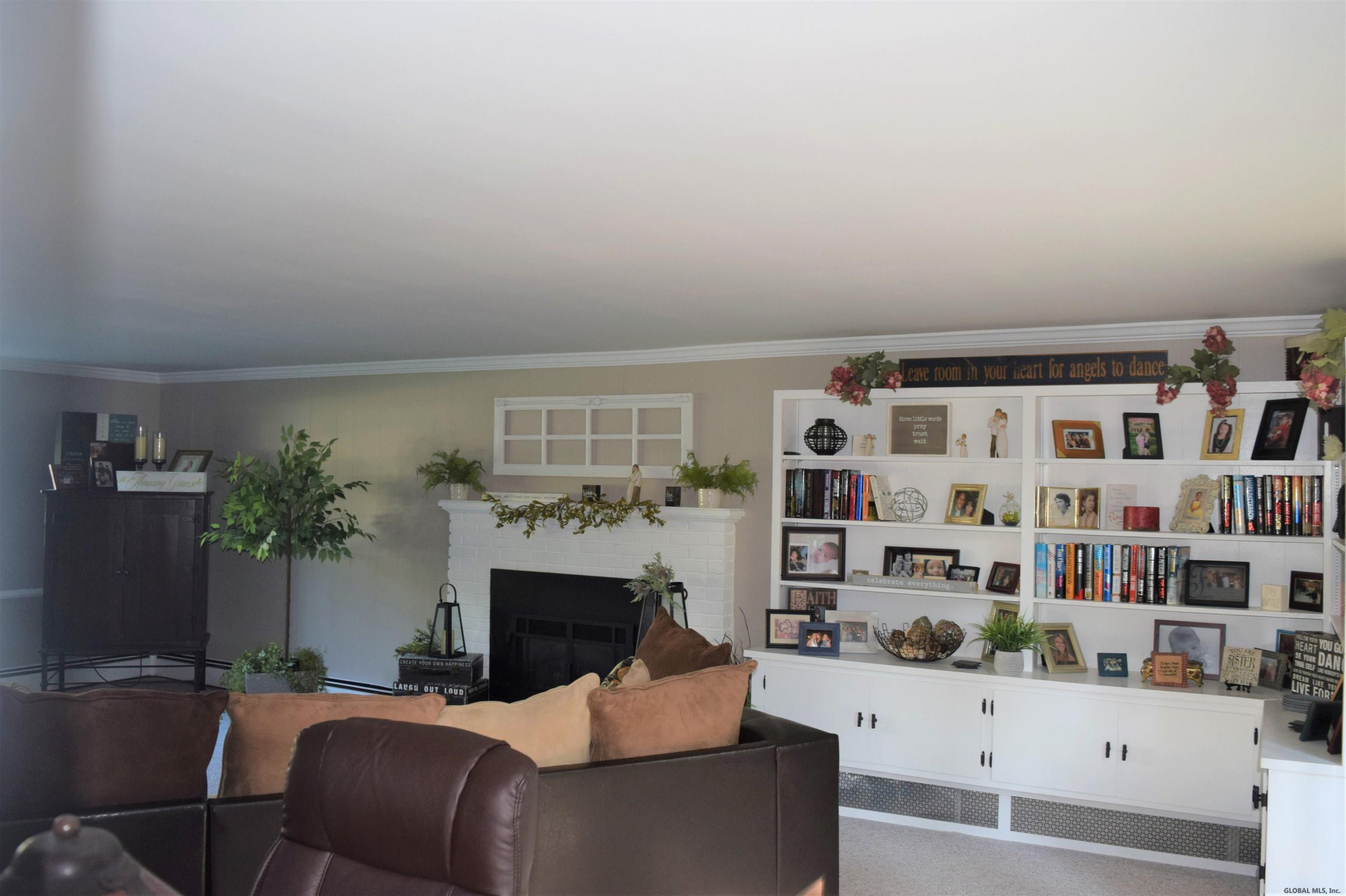 3174 Lone Pine Road Schenectady, NY 12303 - Photo 15 of 48 Photo 15