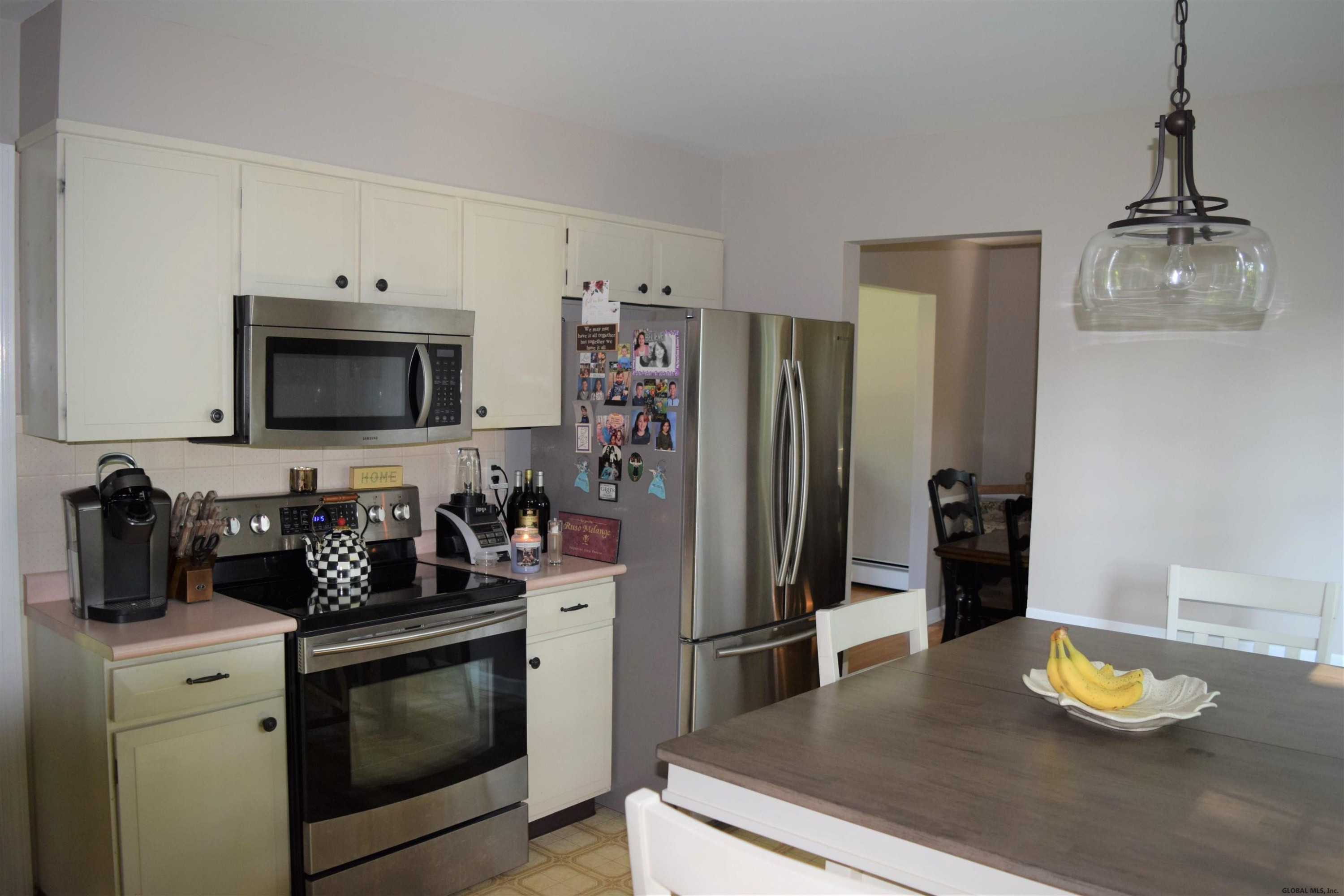 3174 Lone Pine Road Schenectady, NY 12303 - Photo 25 of 48 Photo 26