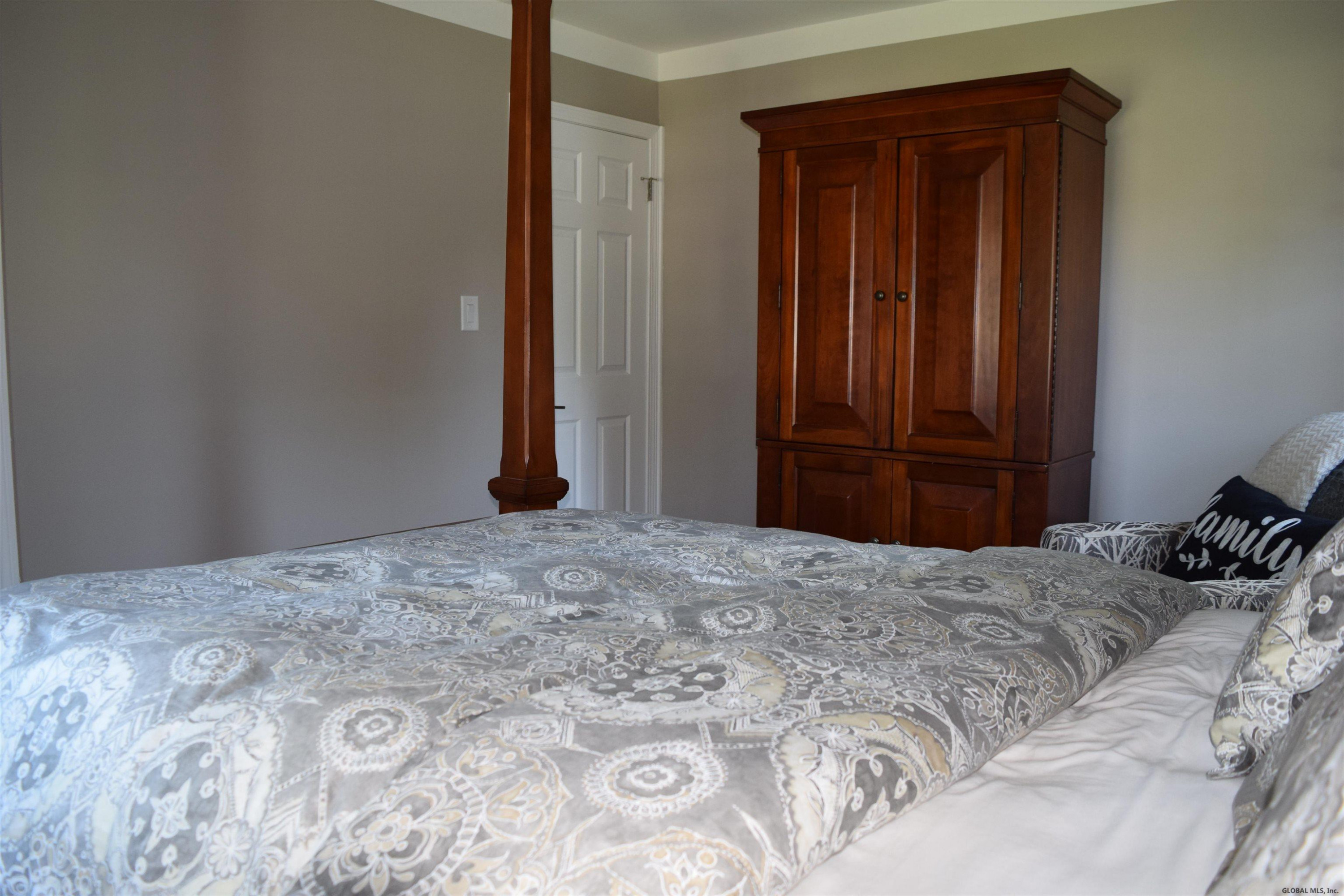 3174 Lone Pine Road Schenectady, NY 12303 - Photo 40 of 48 Photo 43