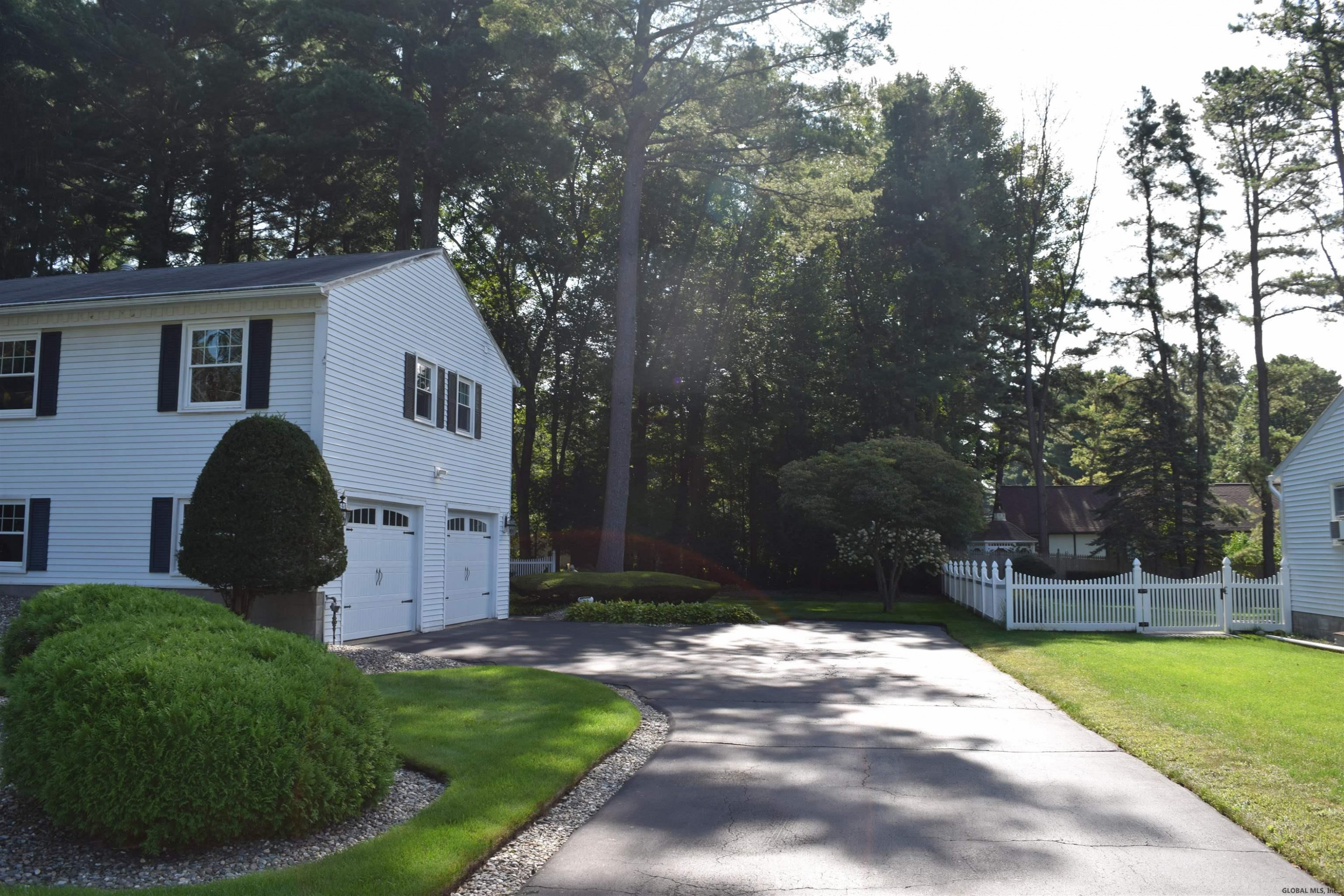 3174 Lone Pine Road Schenectady, NY 12303 - Photo 6 of 48 Photo 6