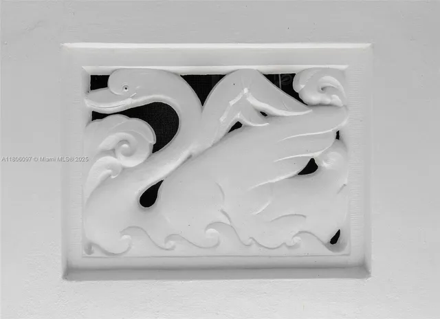 $1,695,000 | 9057 Emerson Avenue, Surfside, FL 33154