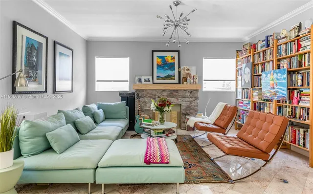 $1,695,000 | 9057 Emerson Avenue, Surfside, FL 33154