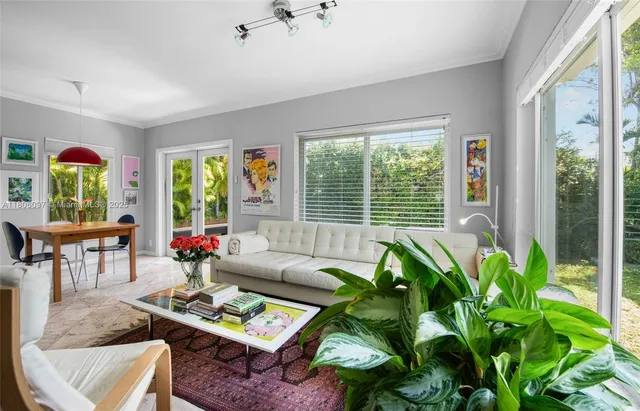 $1,695,000 | 9057 Emerson Avenue, Surfside, FL 33154