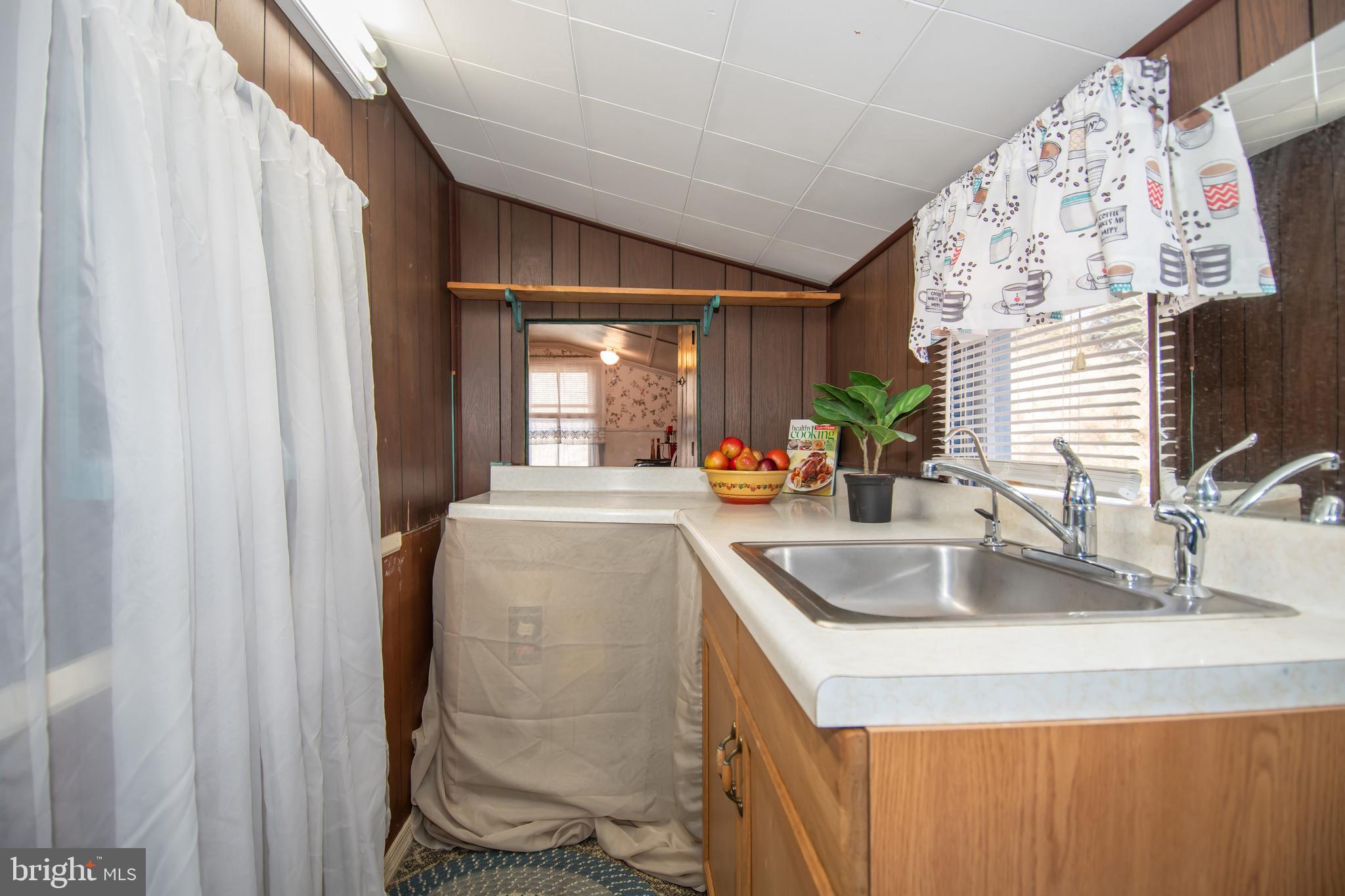 221 Riverview Road Stevensville, MD 21666 - Photo 14 of 39 Kitchen