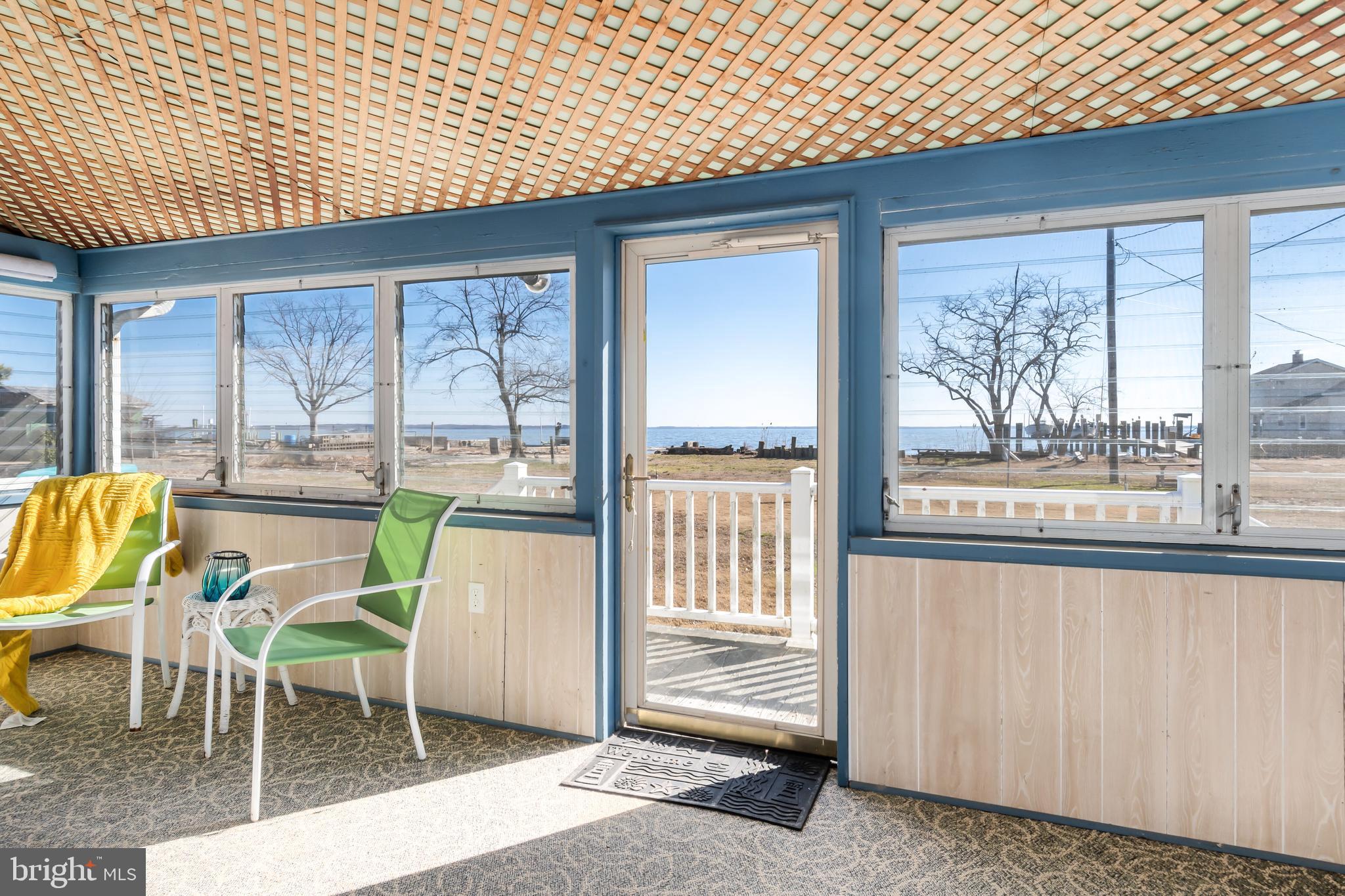 221 Riverview Road Stevensville, MD 21666 - Photo 18 of 39 Waterside porch